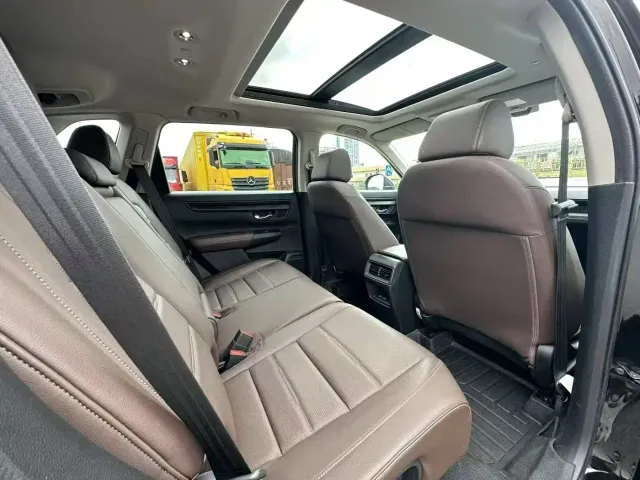 Honda CR-V — Фото автомобиля 5