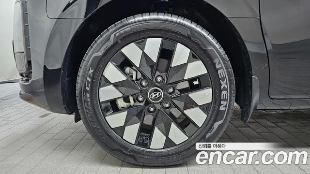 Hyundai Staria — Фото автомобиля 5
