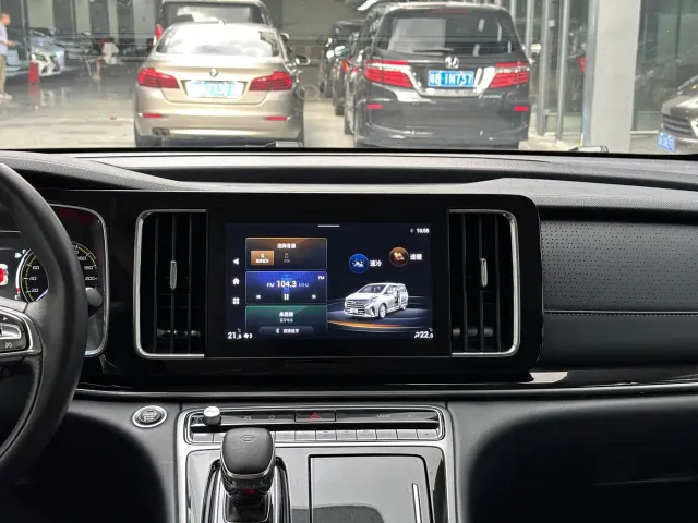 GAC Trumpchi M8 — Фото автомобиля 12