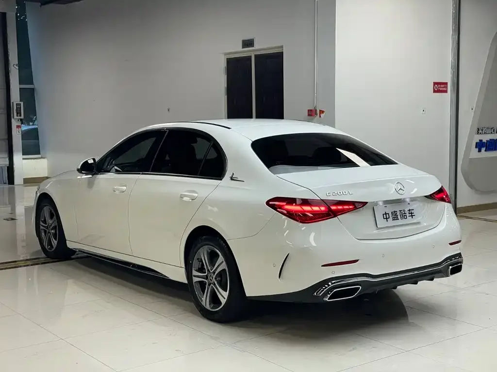 Mercedes-Benz Mercedes-Benz C-Class 2022 Facelift C 200 L Sport — Фото автомобиля 23