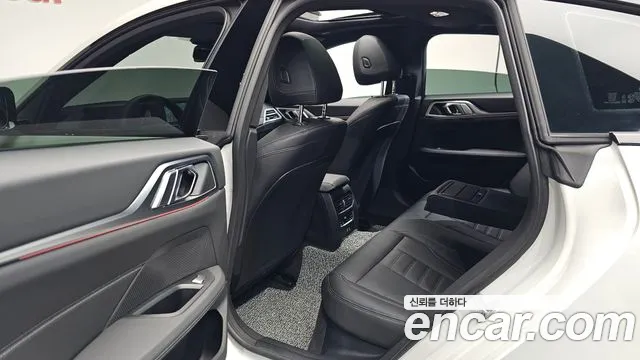 BMW 4-Series 4 серия (G22) 420i M Sport Pro Gran Coupe — Фото автомобиля 9
