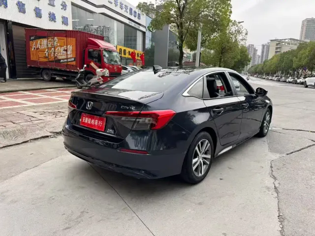 Honda Civic — Фото автомобиля 9