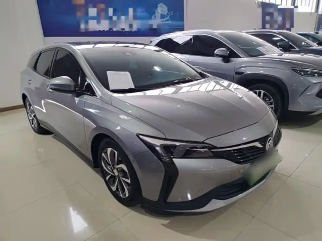 Buick Velite 6 — Фото автомобиля 3
