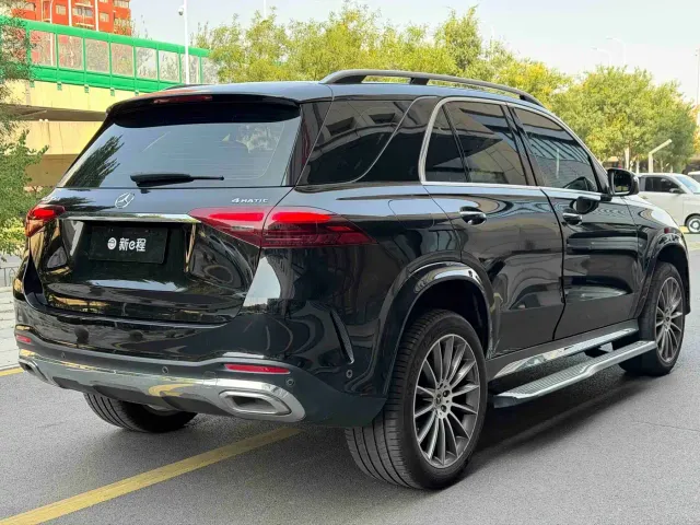 Mercedes-Benz GLE-Class — Фото автомобиля 4