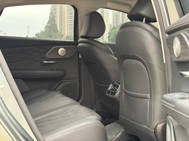Chery Arrizo 8 PRO — Фото автомобиля 10