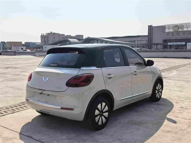 Wuling Bingo — Фото автомобиля 5