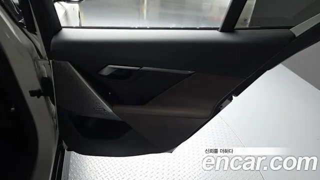 BMW 5 Series G60 — Фото автомобиля 14