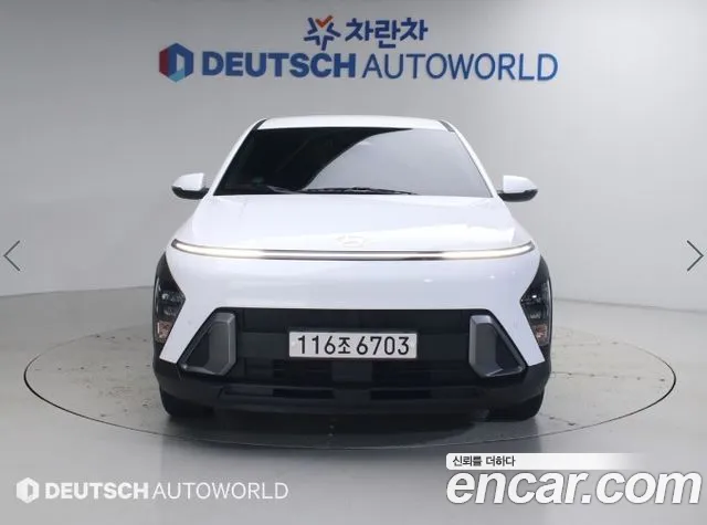 Hyundai Kona — Фото автомобиля 3