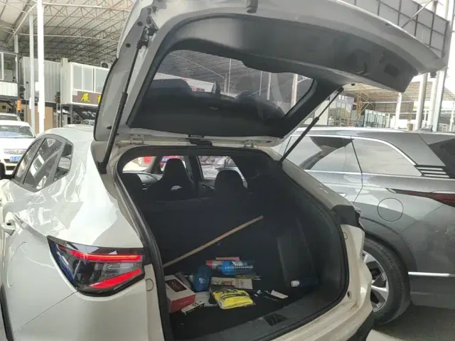 Changan Changan X5 PLUS 2024 1.5T DCT Enjoyment Model — Фото автомобиля 18