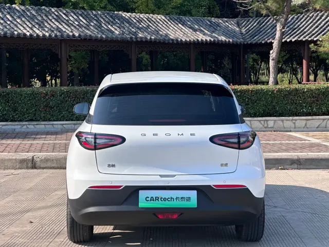 Geely Starry Wish — Фото автомобиля 3