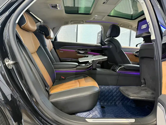Audi A8 — Фото автомобиля 10