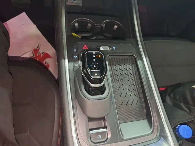Ford Edge — Фото автомобиля 13