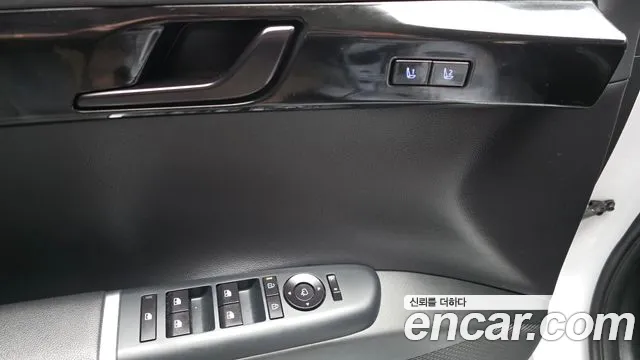 Hyundai Grandeur Grandeur (GN7) 3.5 LPG 2WD (Такси) — Фото автомобиля 29