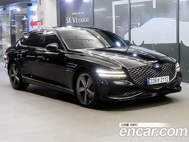 Фотография автомобиля — Genesis G80 RG3