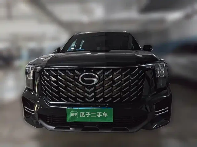 GAC Trumpchi GS8 — Фото автомобиля 2