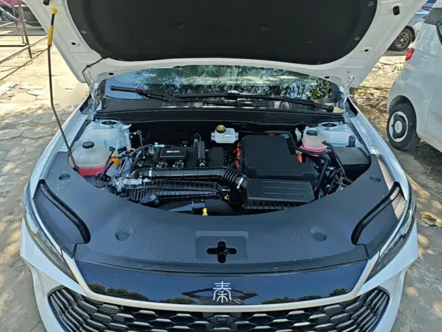 BYD Qin PLUS — Фото автомобиля 19