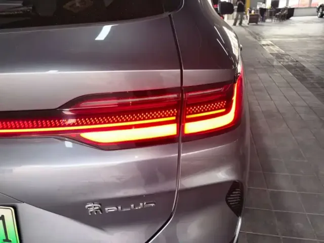 BYD Song PLUS — Фото автомобиля 7