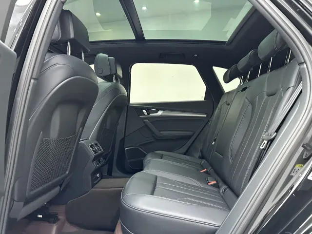 Audi Q5L — Фото автомобиля 11
