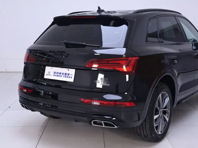 Audi Q5L — Фото автомобиля 8