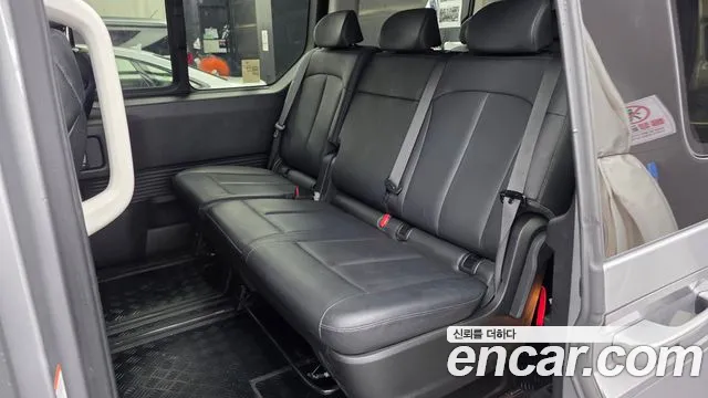 Hyundai Staria Staria — Фото автомобиля 26