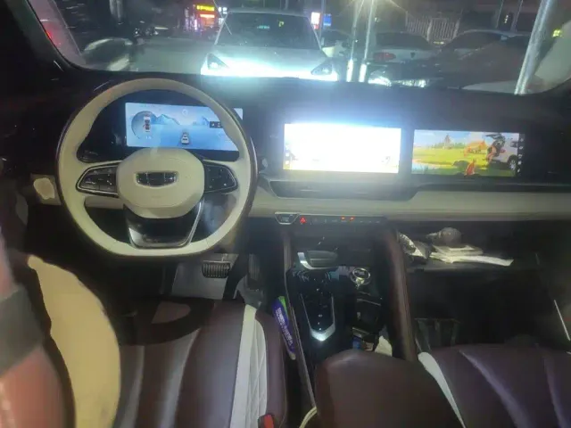 Geely Xingyue L — Фото автомобиля 10