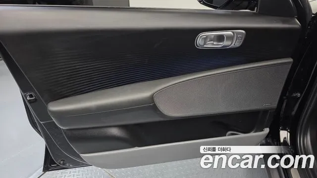 Hyundai Ioniq 6 — Фото автомобиля 24