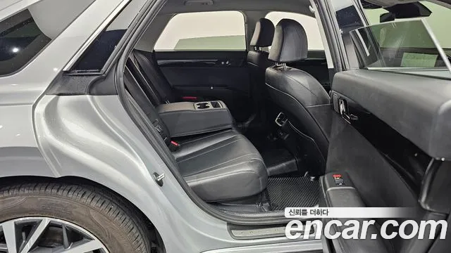 Hyundai Grandeur GN7 — Фото автомобиля 17