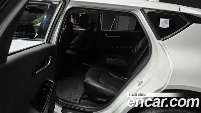 Kia EV6 — Фото автомобиля 12