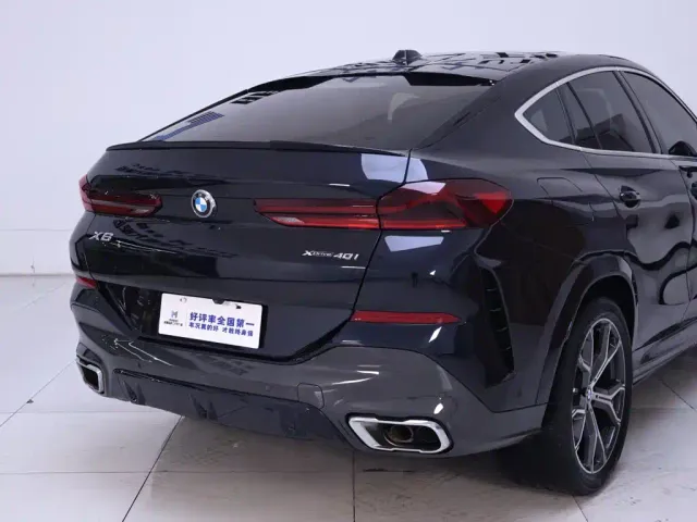 BMW X6 — Фото автомобиля 8