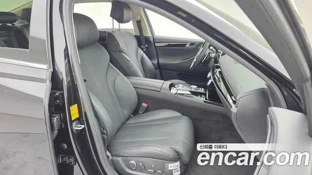 Genesis G80 RG3 — Фото автомобиля 11