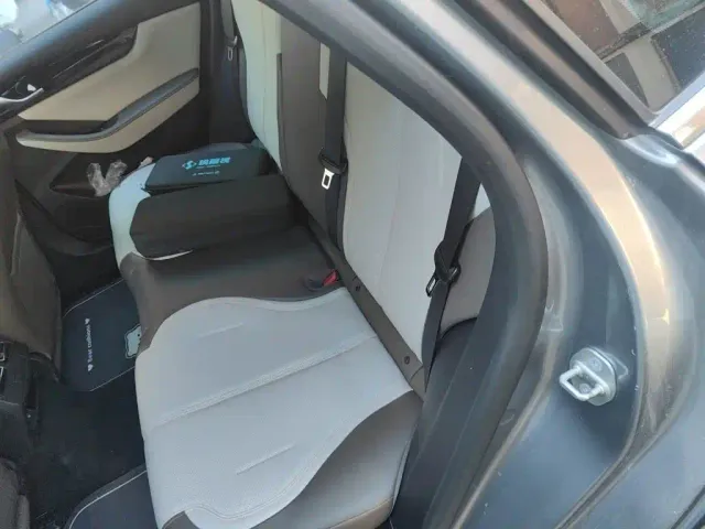 BYD Qin PLUS — Фото автомобиля 14