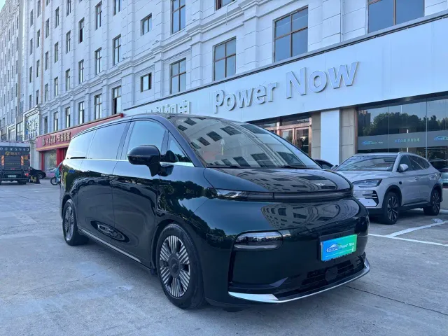 Geely Yizhen L380 — Фото автомобиля 3