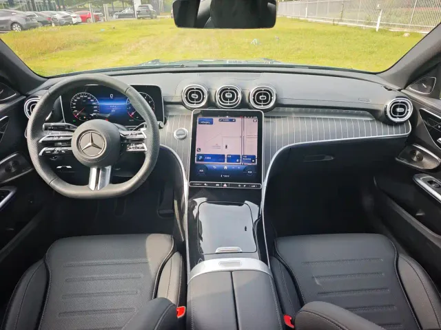 Mercedes-Benz C-Class — Фото автомобиля 13