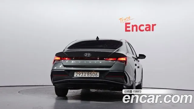 Hyundai Avante CN7 — Фото автомобиля 4