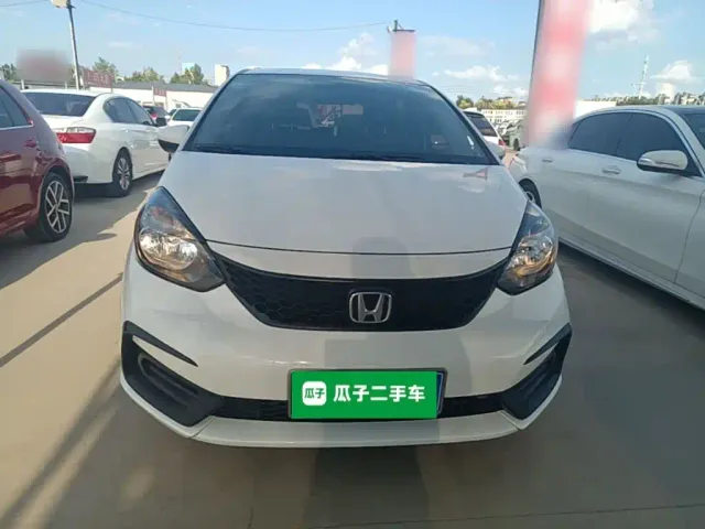 Honda Fit — Фото автомобиля 2