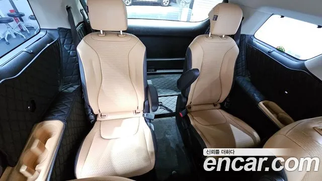 Kia Canival Carnival 4 поколение Бензин 9 мест Signature — Фото автомобиля 13