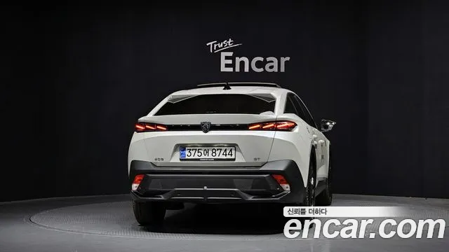 Peugeot 408 — Фото автомобиля 4
