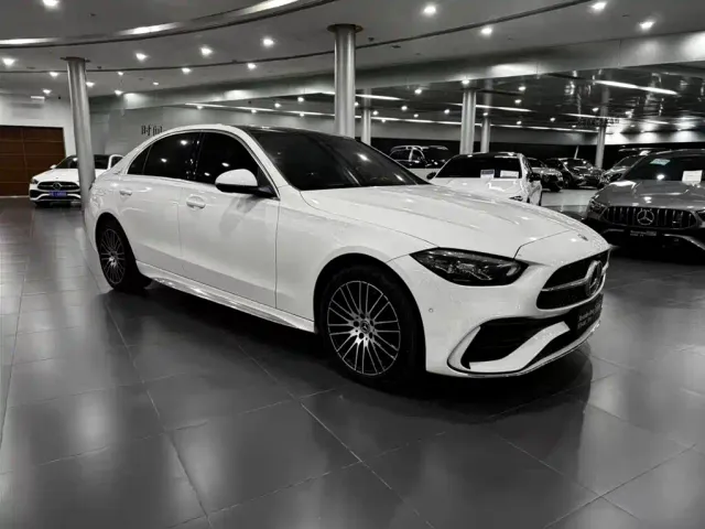Mercedes-Benz C-Class — Фото автомобиля 7