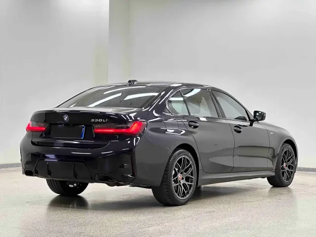 BMW 3 Series — Фото автомобиля 28