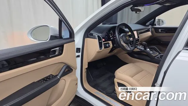 Porsche Cayenne PO536 — Фото автомобиля 10