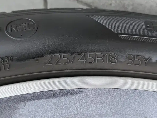 BMW 3 Series — Фото автомобиля 24