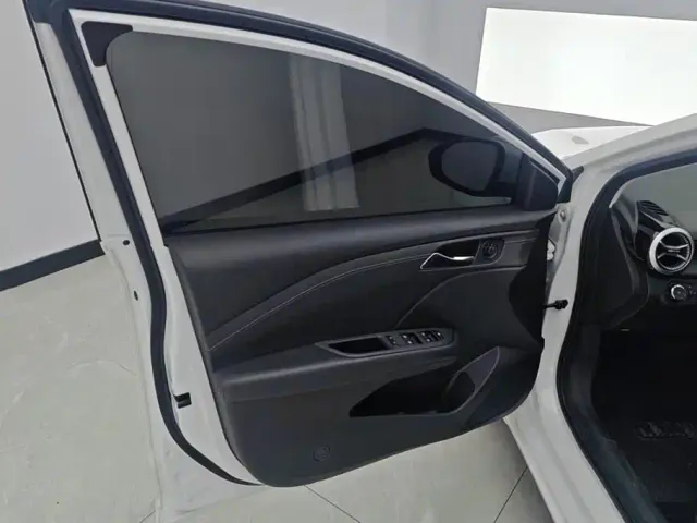 Chevrolet Monza — Фото автомобиля 7