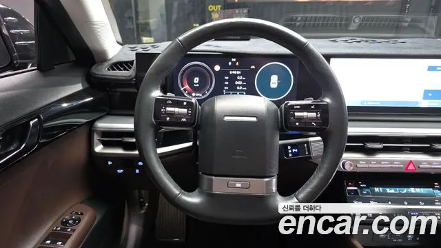 Hyundai Grandeur Grandeur (GN7) 2.5 Бензин 2WD — Фото автомобиля 13
