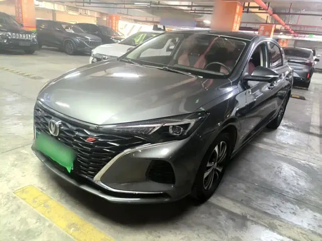 Фотография автомобиля — Changan Eado