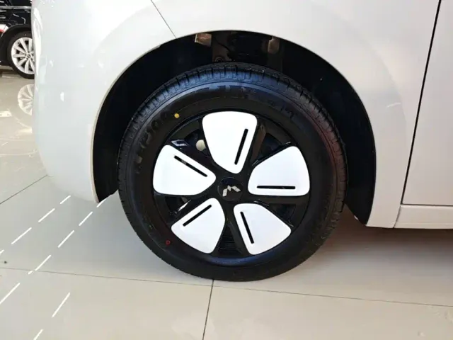 Wuling Hongguang Mini EV — Фото автомобиля 22