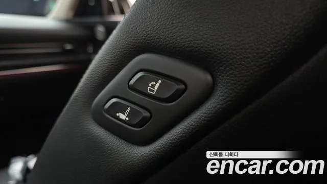 Genesis GV80 2.5T Бензин AWD — Фото автомобиля 30