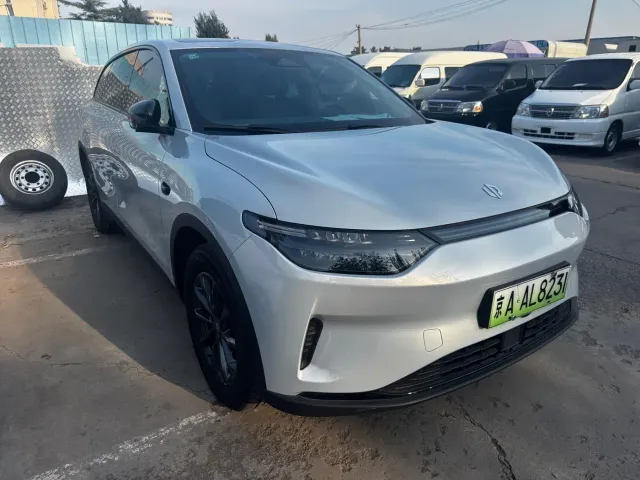 Leapmotor C11 — Фото автомобиля 3