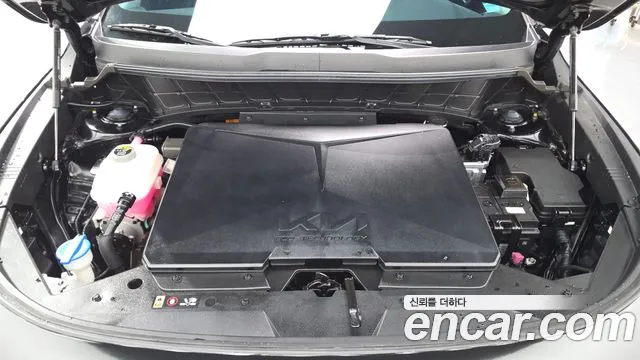 Kia Niro — Фото автомобиля 9
