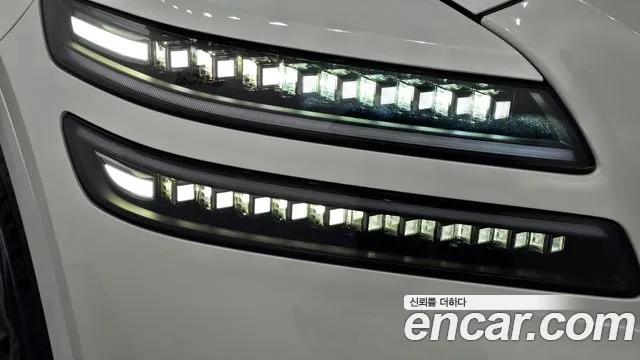 Genesis GV80 — Фото автомобиля 7