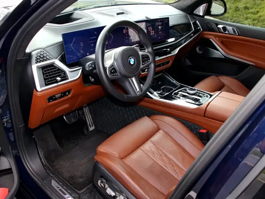 BMW BMW X7 M60i 2023 xDrive M60i — Фото автомобиля 21
